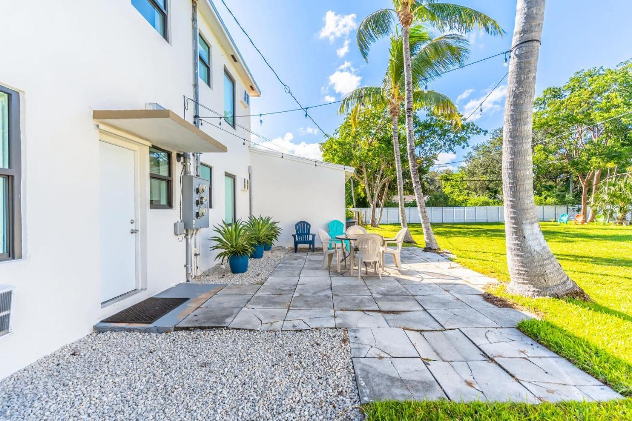 Renovated Apts With Kitchen, Fast Wifi, Smart Tv, Roku & Pool Onsite 4 Mi To Surfside Beach Apartment North Miami Luaran gambar