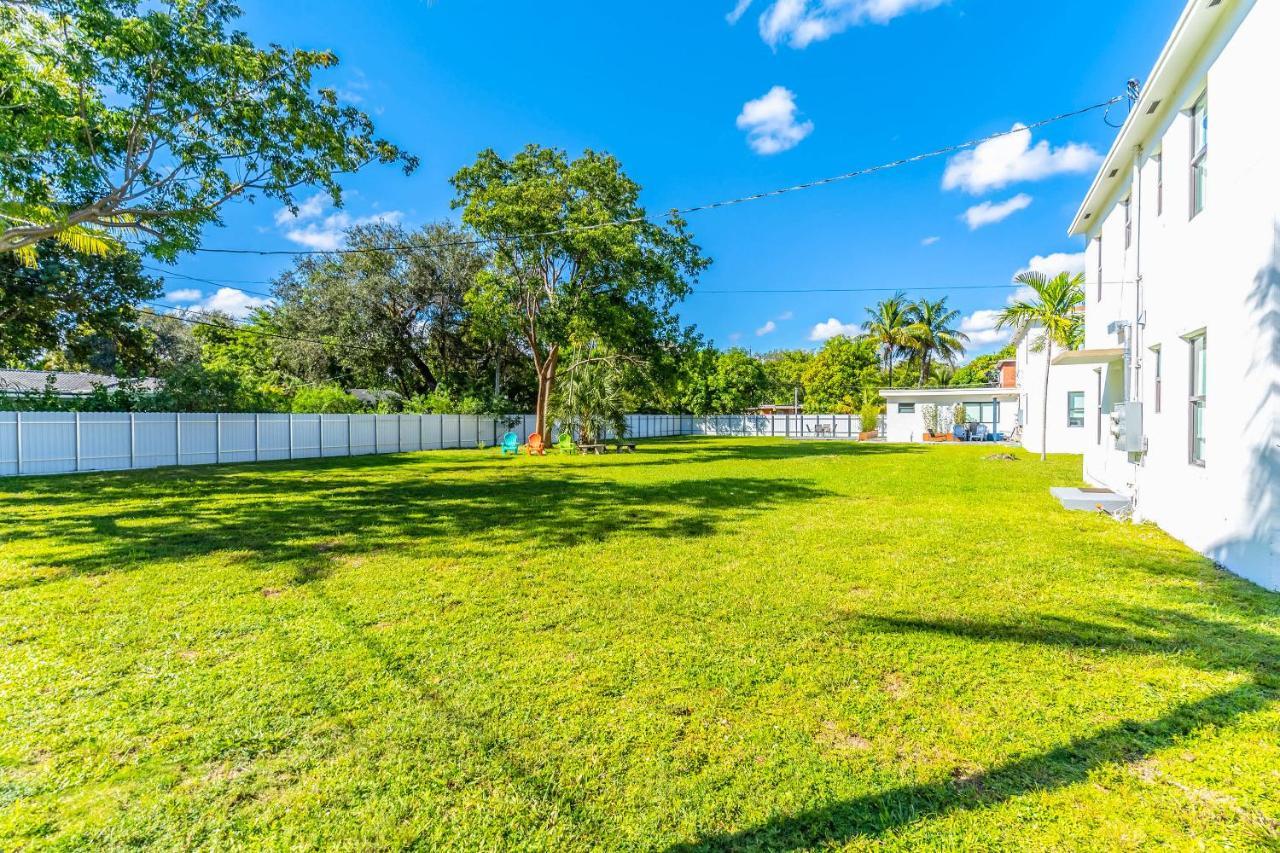 Renovated Apts With Kitchen, Fast Wifi, Smart Tv, Roku & Pool Onsite 4 Mi To Surfside Beach Apartment North Miami Luaran gambar